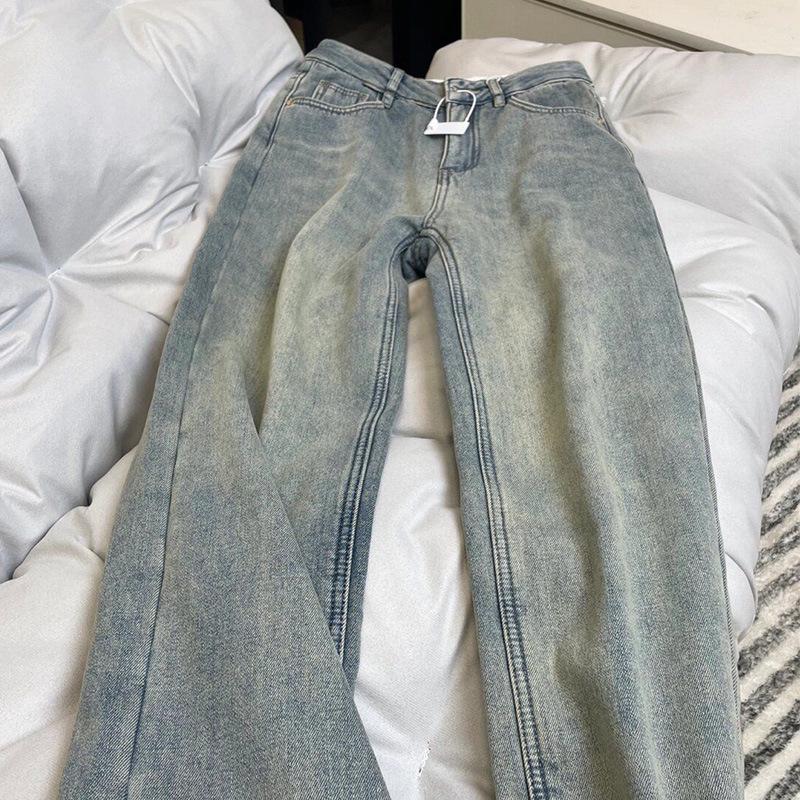2024 Women's Plus Size High-Waist Fleece-Lined Flare Jeans: Winter Style