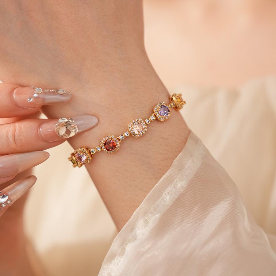 Antique Square Niche Exquisite Bracelet