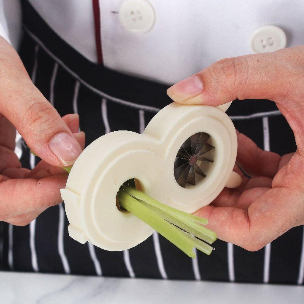 Effort-saving Scallion Slicer Bear Shape Green Onion Cutter Spring Chives Shredder Cook