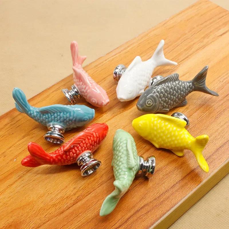 2pcs Ceramic Handle Seven Color Single Hole Handle Grass Fish Wardrobe Cabinet Drawer Shoe Cabinet European-style Hand-in-hand