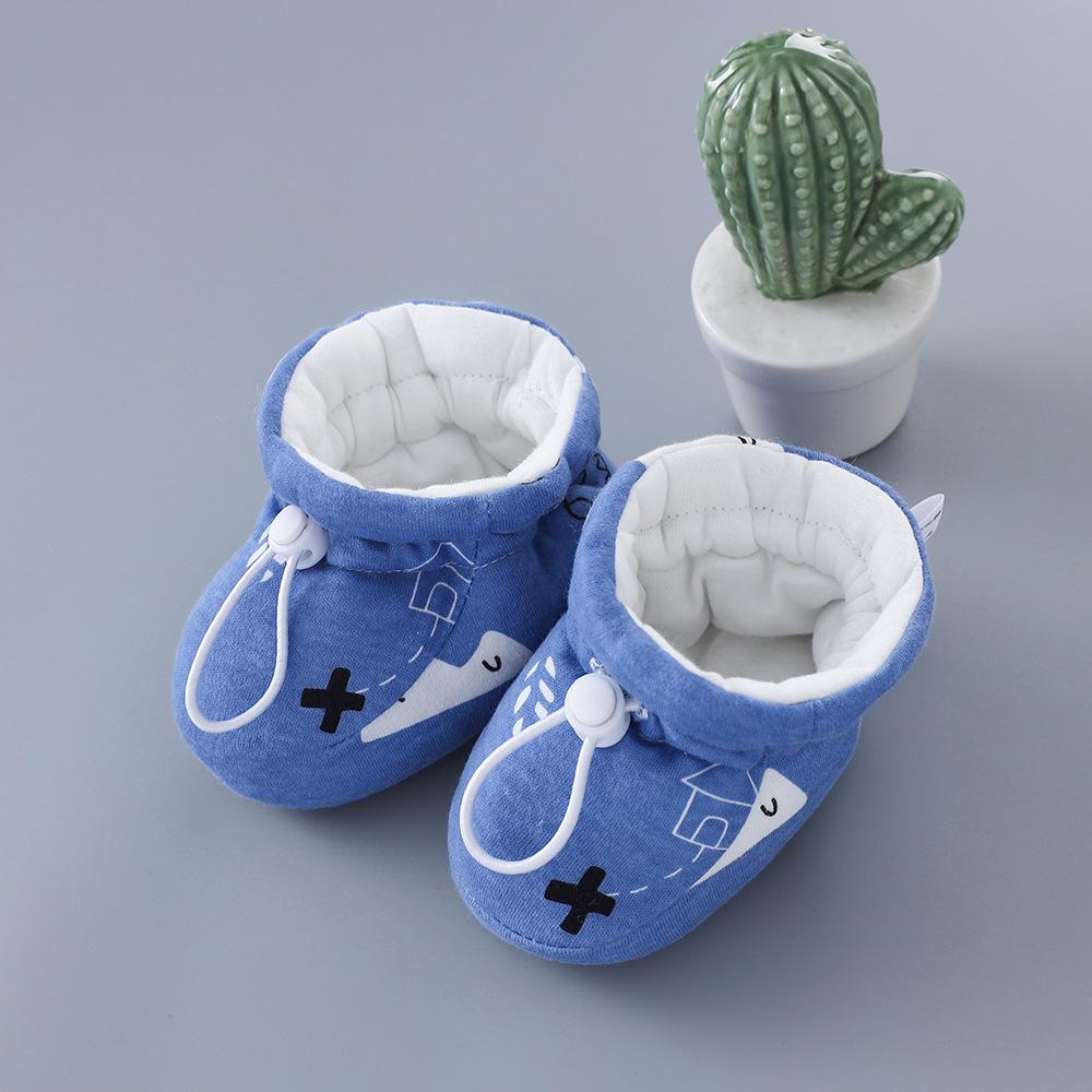 Winter Newborn Fleece-Lined Soft-Soled Baby Shoes & Socks: Warm Cotton for Toddlers, Boys & Girls