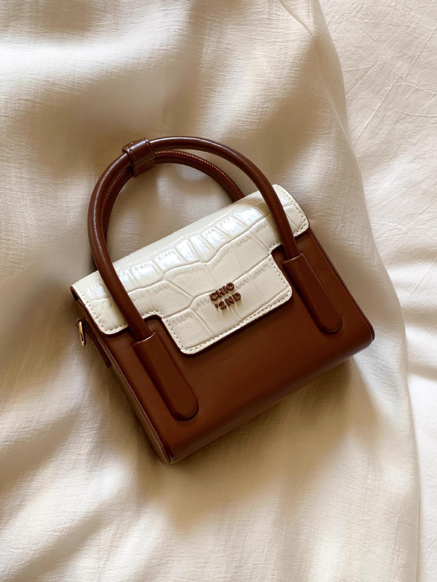 

Сумка Brownie Box Маленькая квадратная сумка женская Niche Commuter Handbag одно плечо сумка через плечо коричневый