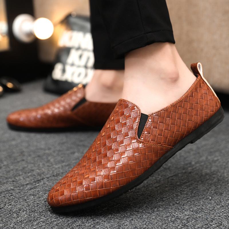 Men Trend Casual Shoes Dress Shoes Fashion Light Men Leather Footwear Breathable Slip On Checkered Flat Bottom Driving Shoe