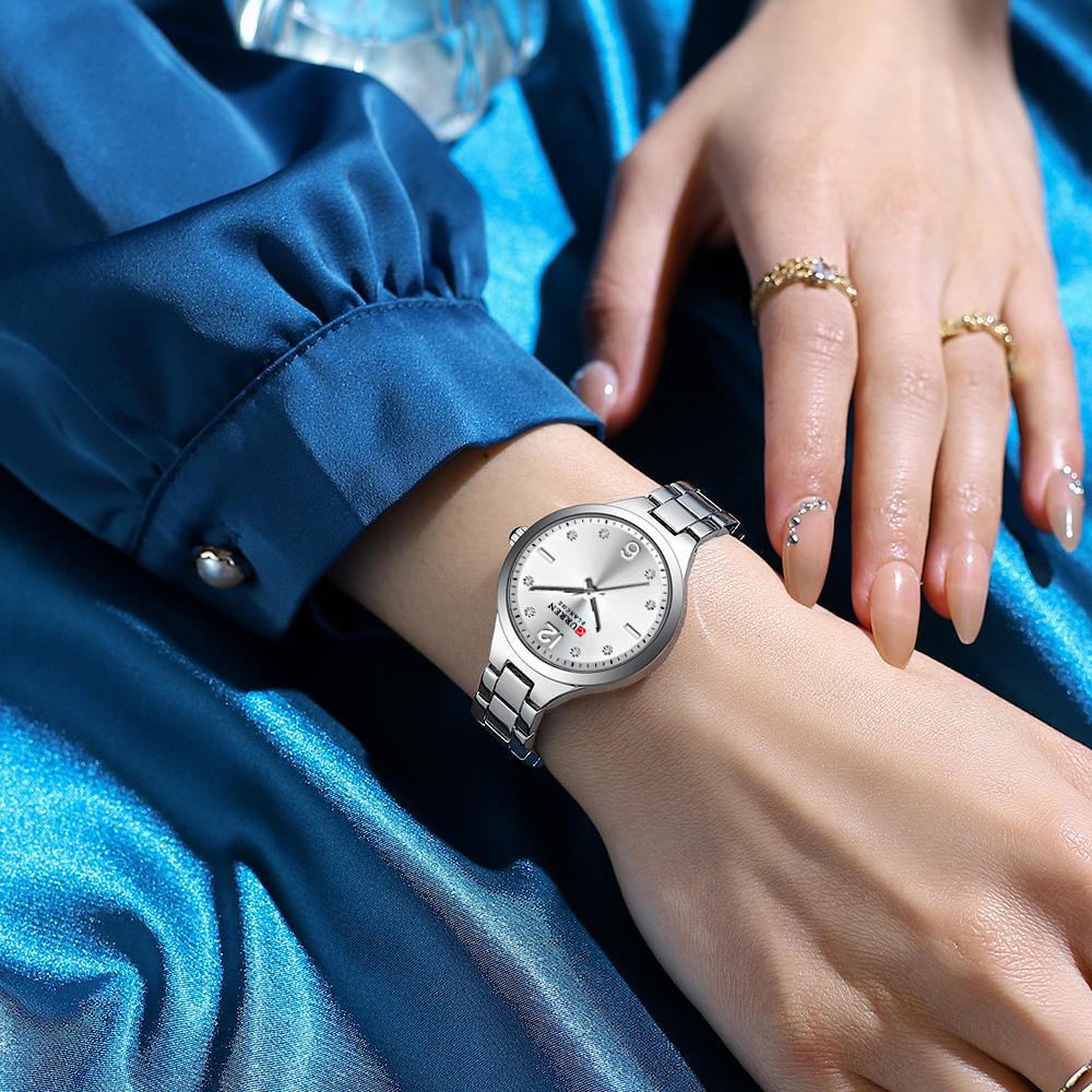 CURREN Reloj Elegante para Mujer Acero Inoxidable Casual Moda Esfera Digital Relojes para Damas Reloj de Pulsera de Cuarzo Reloj Mujer Reloj para Niñas
