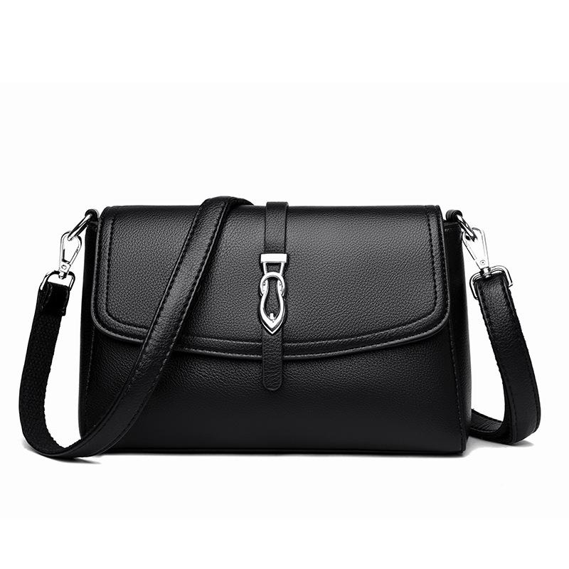 

Женская сумка 2025 сумка-мессенджер модный тренд маленькая квадратная сумка мягкая сумка через плечо сумка через подмышку чёрный