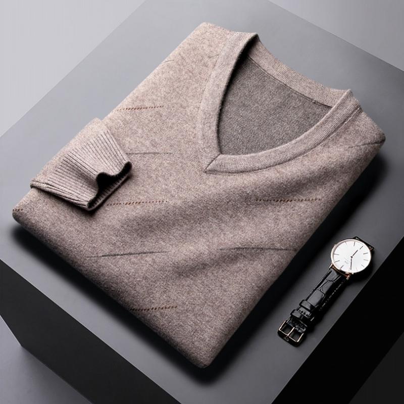 Man Autumn and Winter Clothes Middle-aged V-neck Sweater Men's Thickened Sweater Knitted Base Shirt