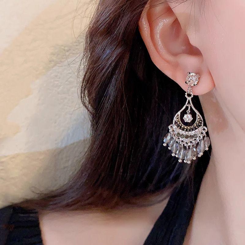 

Niche Style Retro Silver Women s Unique Tassel Earrings Tassel National Wind stud earrings