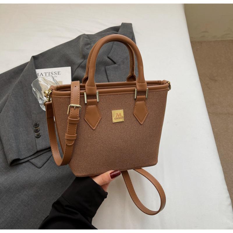Premium texture portable bucket bag women's new spring and summer fashion go to work messenger bag small bag