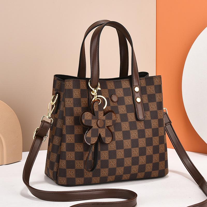 Bucket Bag Women's New Versatile Fashion Shoulder Messenger Bag Women's Bag Niche High-end Women's Bag