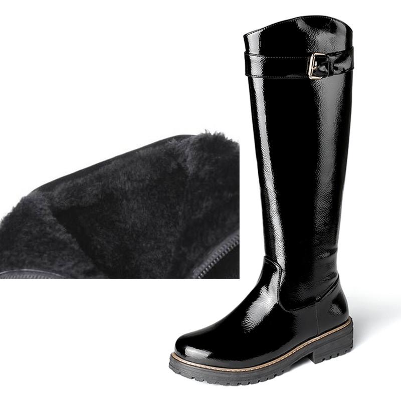 Botas altas de nieve de felpa de piel para mujer Zapatos de invierno 2024 Blanco Negro Moda Equitación Lluvia Zapatos de mujer Botas casuales hasta la rodilla para mujer