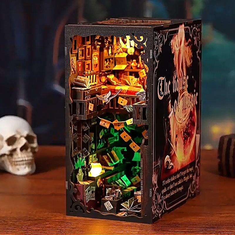 DIY Book Nook Kit Magic House Wooden 3D Puzzle Bookshelf Insert Decor Dollhouse Model Bookend Building Home Decoration Gifts