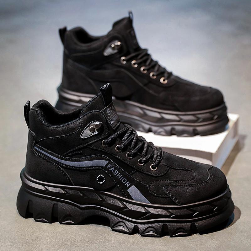 Autumn outdoor mountaineering non-slip and wear-resistant labor insurance shoes sports platform heightening black Martin boots