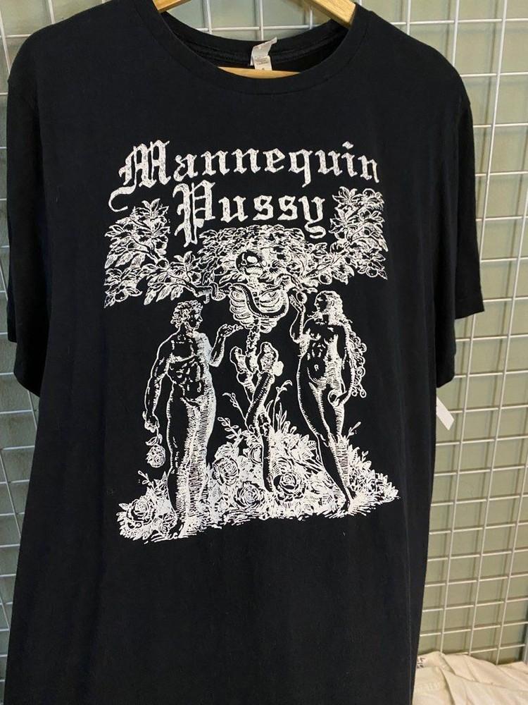Mannequin Pussy Band Unisex Cotton Classic T-shirt Unisex T-Shirt S
