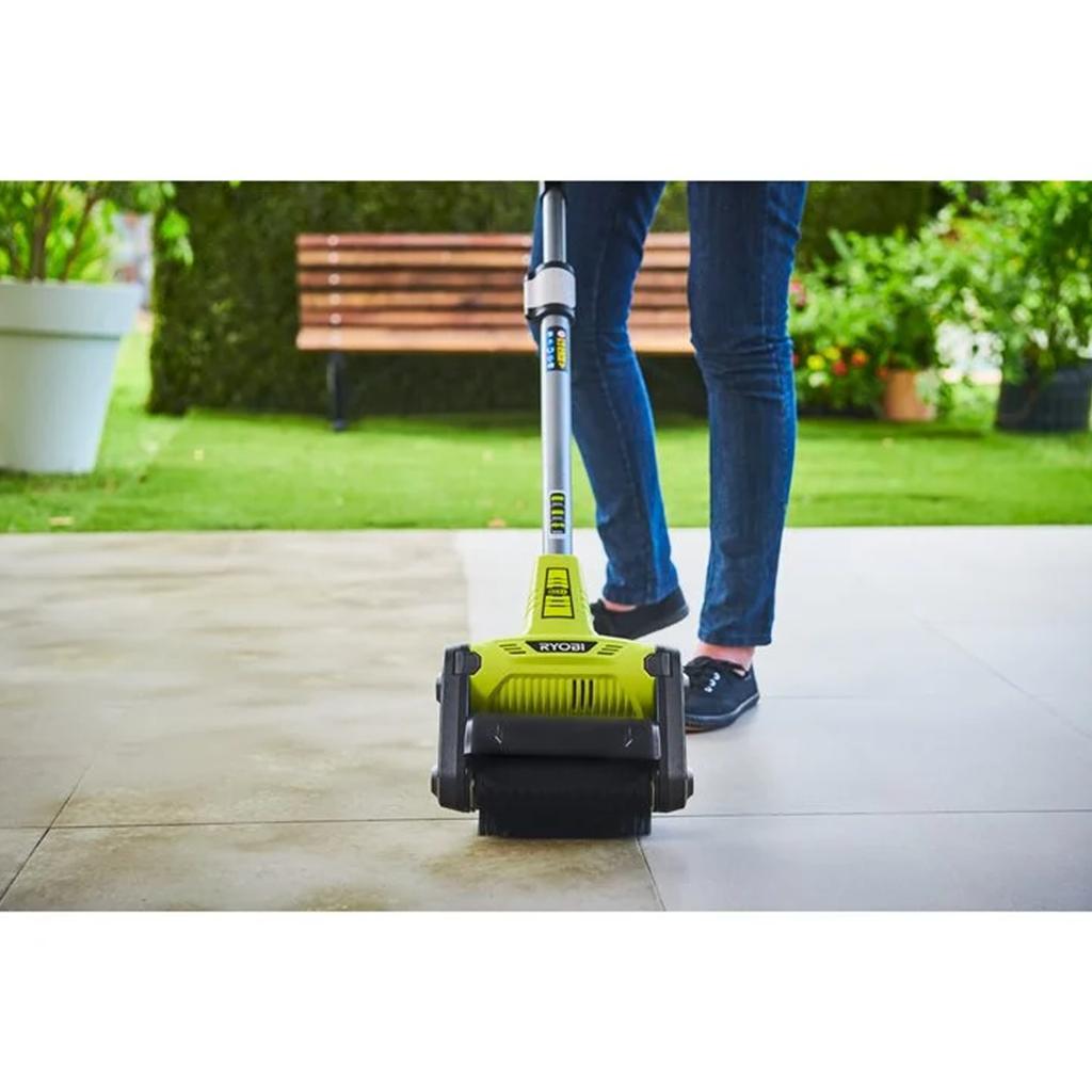 337759 Ryobi Patio Cleaning Device 18V