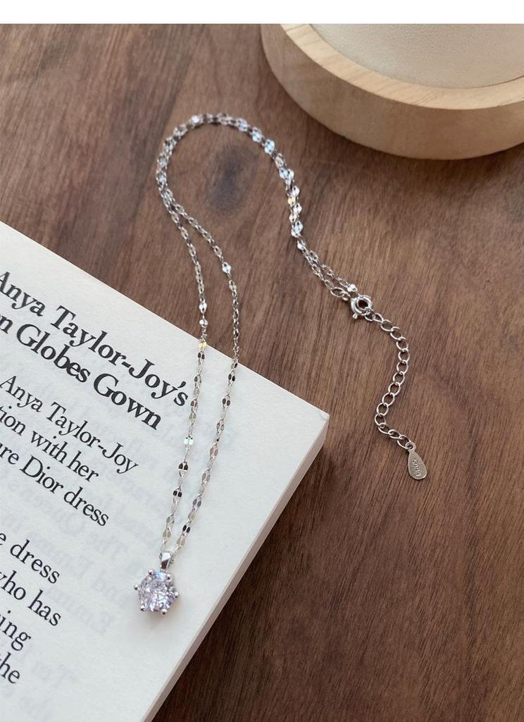 Sterling Silver Zirconia Solitaire Necklace: Six-Prong Light Luxury Clavicle Chain, High-End Niche Design.