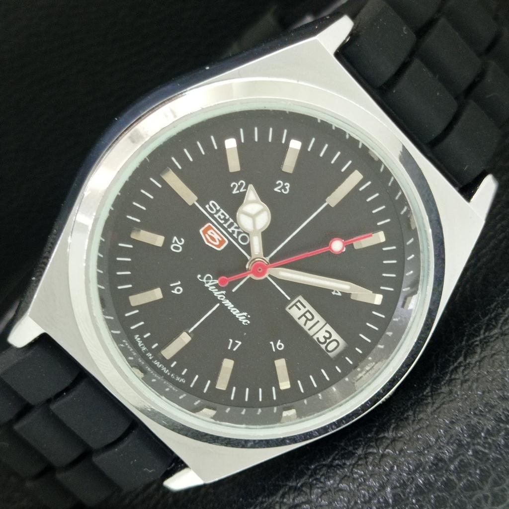 

VINTAGE REFURBISHED SEIKO 5 AUTOMATIC 6309A JAPAN MENS BLACK WATCH a442875-1