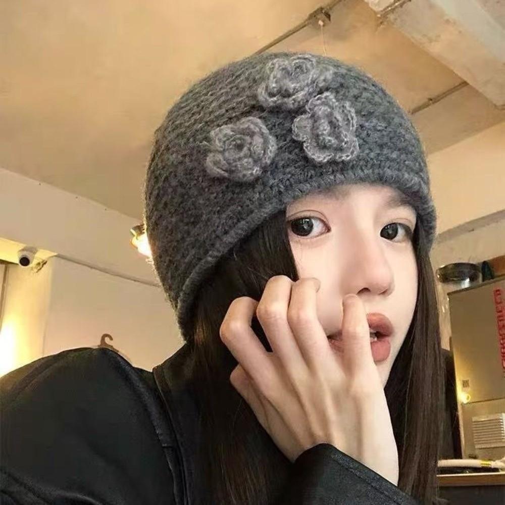 Korean Style Knitted Woolen Hat Elastic Flower Beanie Hat Versatile Winter Warm Hat  Cold Weather