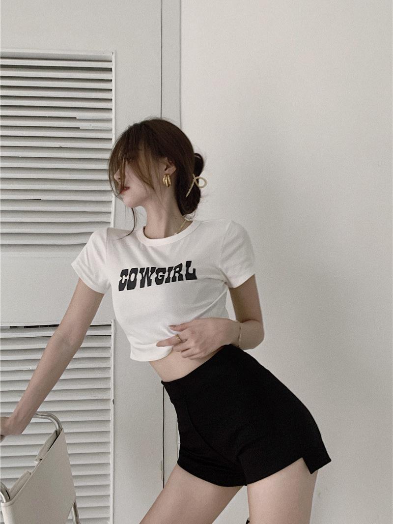 

Женские черные шорты А-силуэта с высокой посадкой и эффектом похудения - Универсальные летние повседневные брюки с эластичной посадкой S чёрный