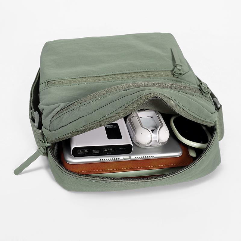 Men's Crossbody Bag Multi-compartment Shoulder Bag Lightweight Commuter Small Square Bag