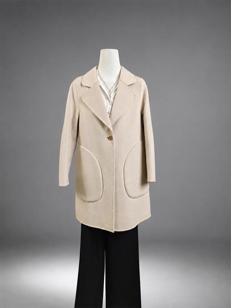 2026 Autumn/Winter Women's Petite Double-Sided Cashmere Lapel Coat - Short Solid Color Woolen