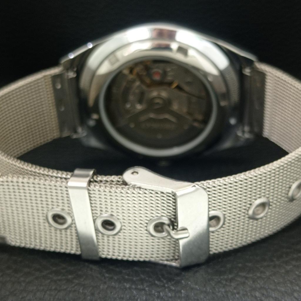 REFURBISHED SEIKO 5 AUTOMATIC VINTAGE JAPAN MENS ROMAN FIGURE WATCH a442665-1