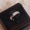 Elegante Anello da Donna con Diamante a Sei Griffe, Elegante Fedina in Zirconia Cubica, Perfetto per Proposte e Matrimonio, Misura Regolabile.