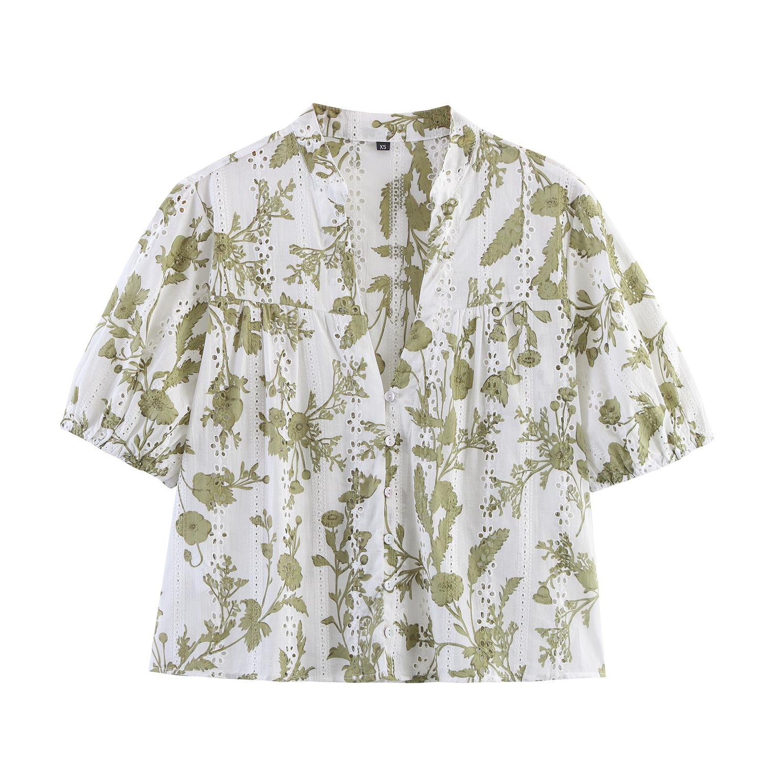 Summer 2025 Women s European & American Style Embroidered Hollow-out Top and Shorts Set L