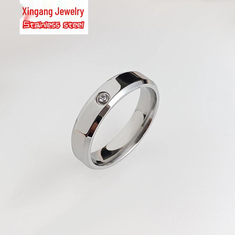 Korean Style Titanium Steel Ring with Inlaid Diamond: Non-Fading, Exquisitely Carved Plain Band for Couples