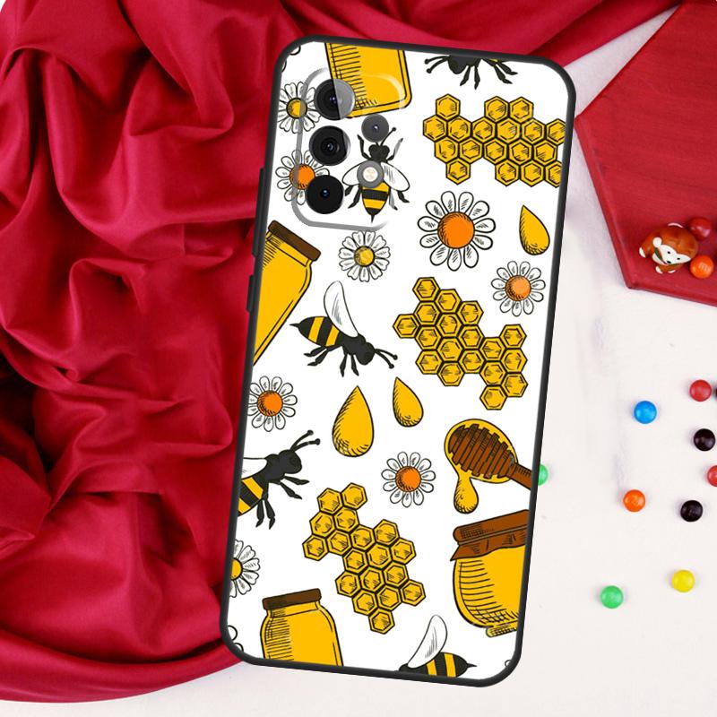 Golden Honeycomb Honey Bee For Samsung Galaxy A52 A32 A22 A54 A14 A16 A26 A36 A56 A55 A35 A05 A06 A15 A53 A33 A13 Case