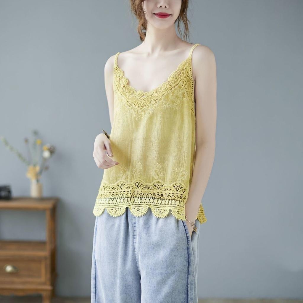 Literary and artistic style cotton and linen small suspenders are versatile, summer new bottoming shirt breathable hollow air-conditioned room vest