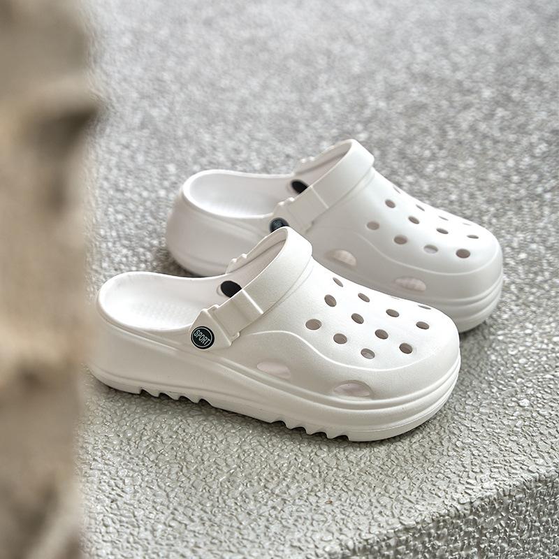 Hole Shoes, New Summer Wear, Non-slip and Deodorant Bag Head Slippers, Breathable Thick-soled Height-enhancing Cool Slippers, Women's Style
