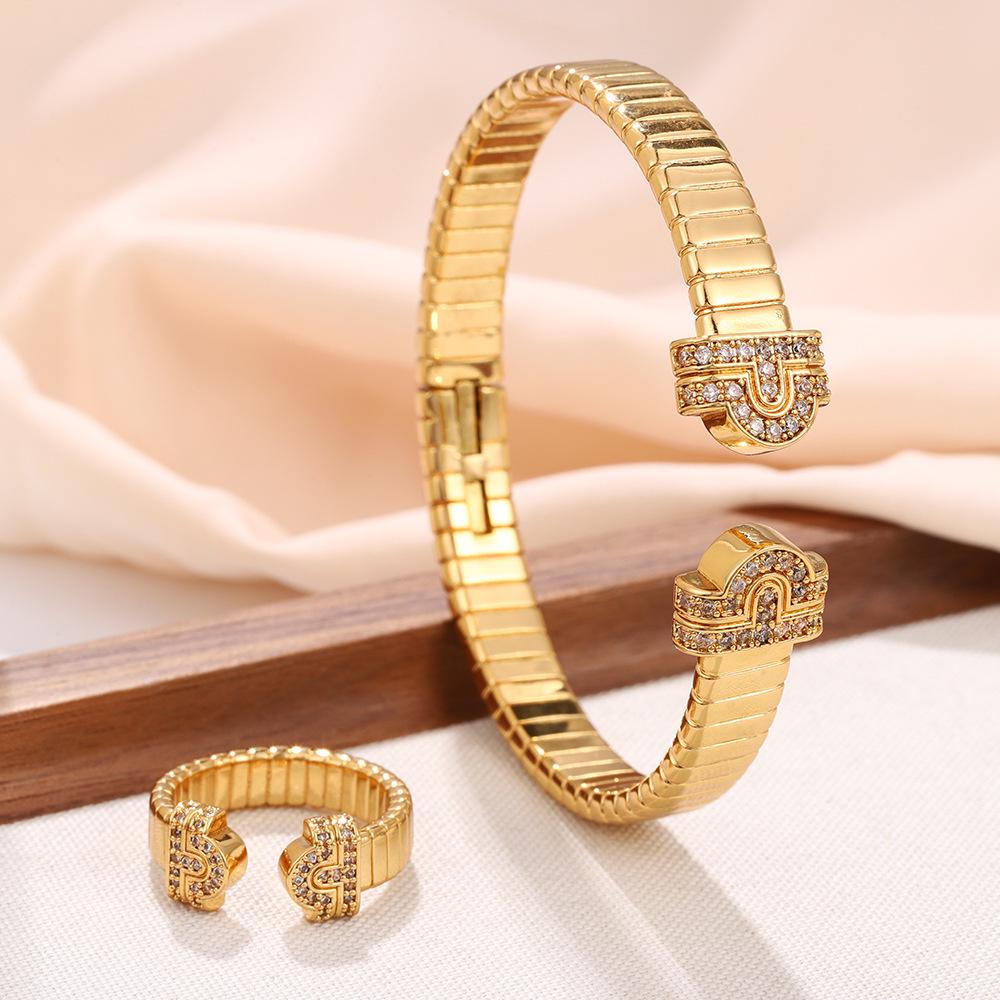 Elegant European-Style Open Design Bracelet Ring: Unique, High-End, Creative Jewelry Accessory