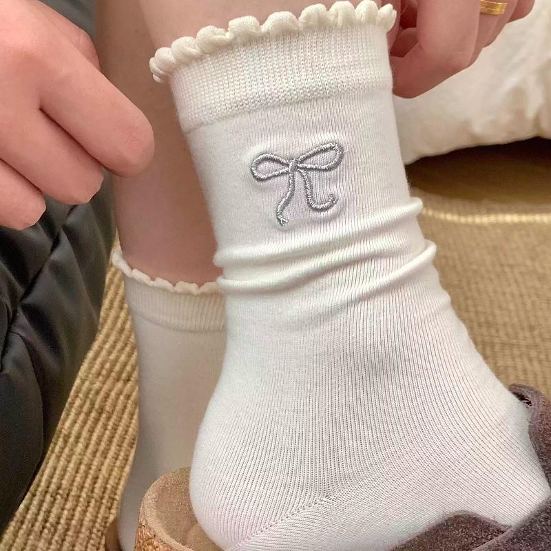 Women's Bowknot Sweet Autumn/Winter Cotton Mid-Calf Socks - Blogger Style 2026, Breathable & Stylish
