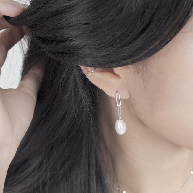 Custage Pearl Drop Earrings