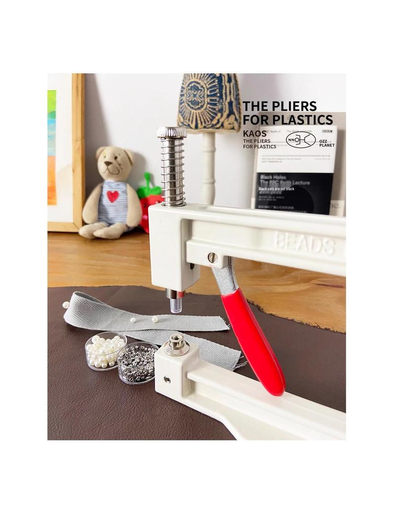 Portable Pearl Insetting Tool: DIY Hand Press Beading Machine with Four-Claw Design for Handmade Accessories