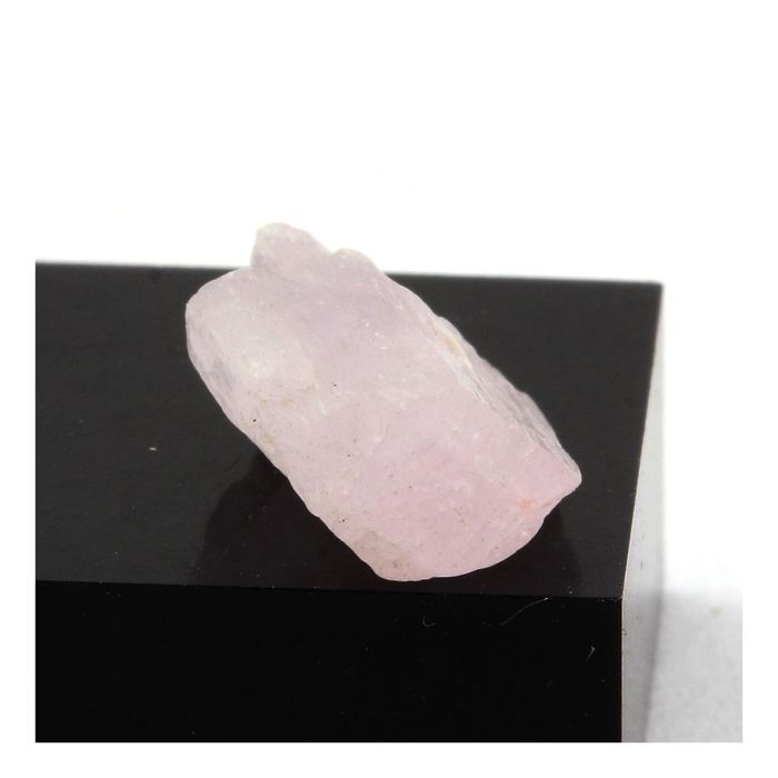 Pierres et Minéraux. Kunzite. 5.55 ct. Konar Province, Afghanistan.