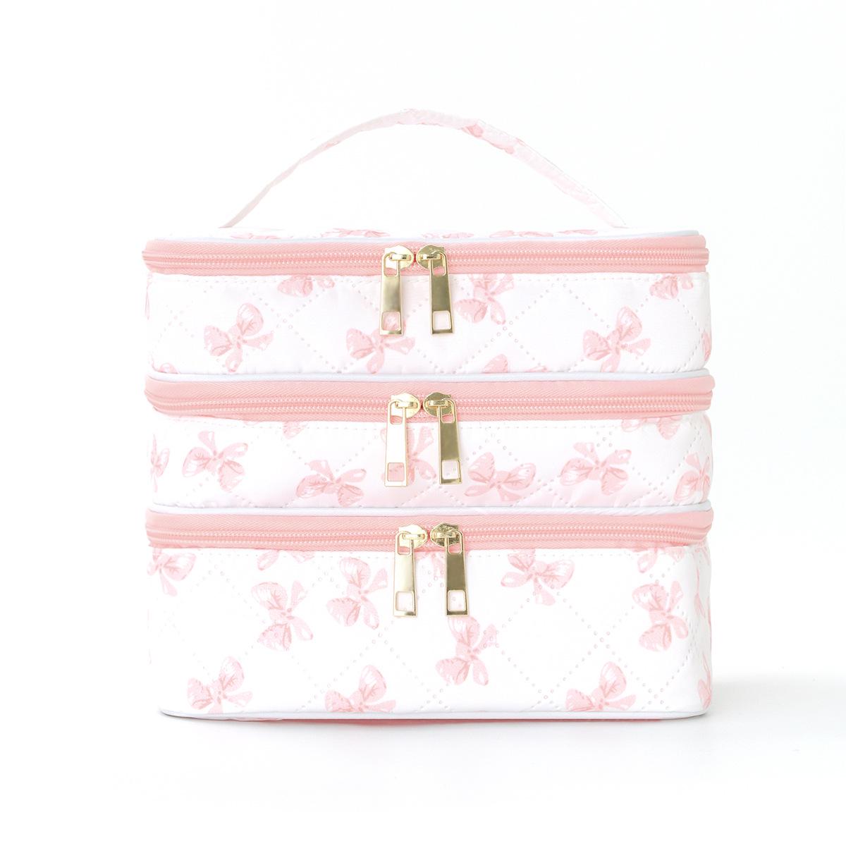 

Feihong Three-Layer Large Capacity Portable Makeup Bag & Travel Organizer