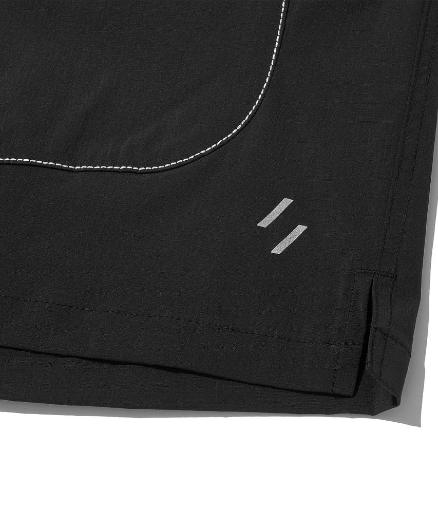 Welteoigseupelimeonteu Lumitratil Shorts_Black