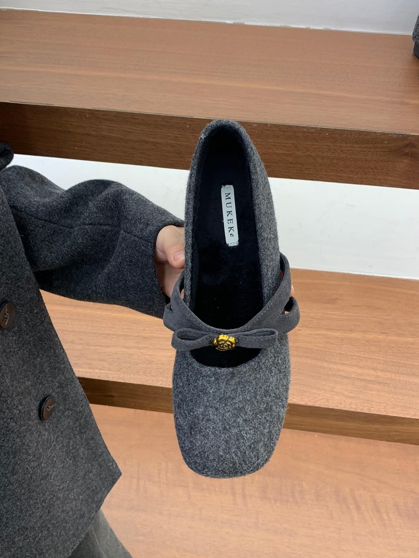 

Niche gray inner height increase retro suede square buckle rhinestone velvet Mary Jane shoes women s 2025 new ballet cotton shoes 39