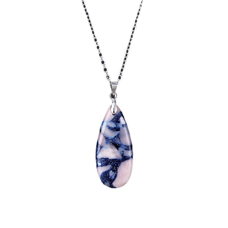 Luxury European and American fashion light luxury simple natural stone water drop pendant French short scarf necklace Choker jewelry