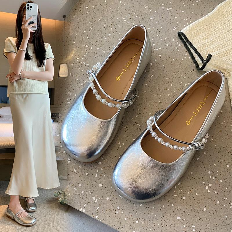 

708-2 Spring new retro Mary Jane women s shoes versatile, shallow mouth commuting soft sole fattening and widening large size women s shoes 35 чорний