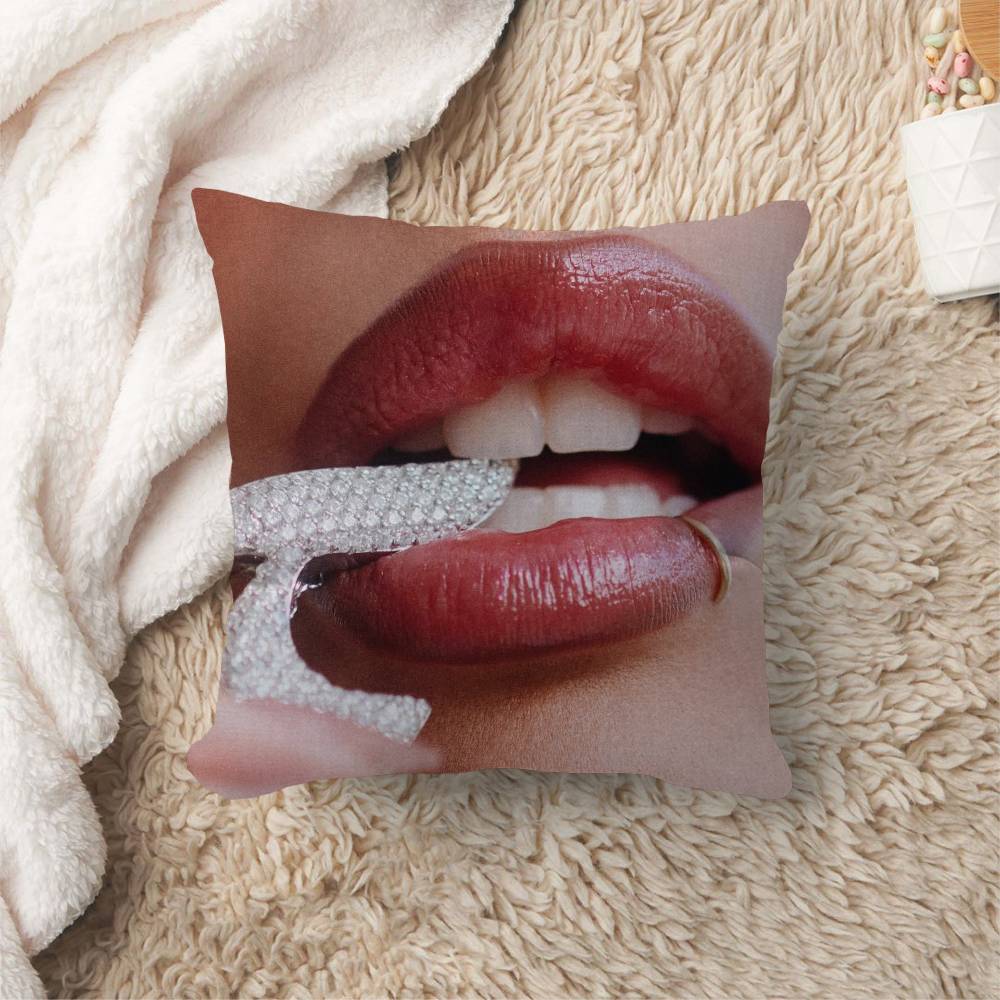 Actress TTini SStoessel Maple Design Cushion Cover Happy Autumn Harvest decor Holiday Decorati Pillow Cover