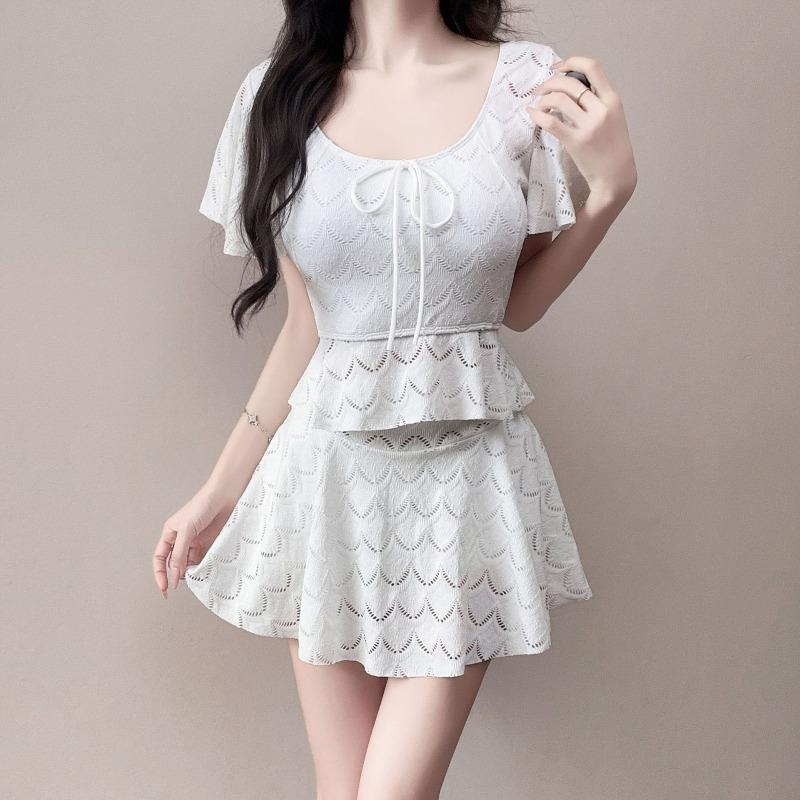 

Split swimsuit female girl small fresh conservative two-piece set soaking hot spring swimsuit factory showing thin fairy fan Xl ( 52.5-60kg ) білий
