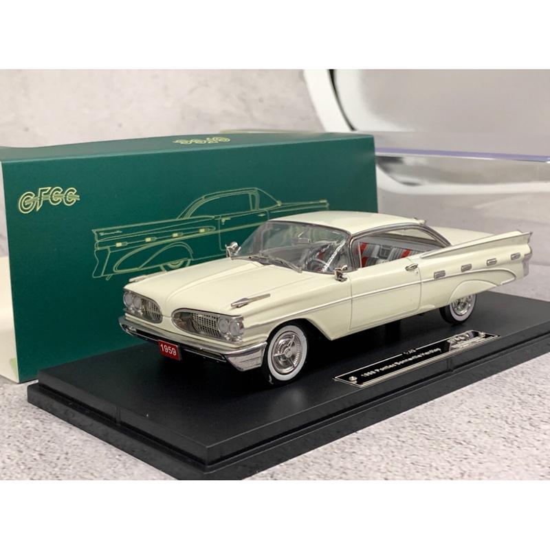 

GFCC Diecast 1:43 Scale 1959 PontiacBonneville Hardtop Alloy Car Model Collection Decoration Boy Gift Toy Static Display