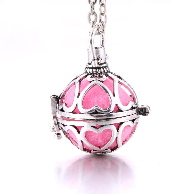 Hot-selling Aromatherapy Ancient Silver Style Cage Type Hollow Necklace Essential Oil Diffuser Perfume Box Ancient Hanfu Accessories