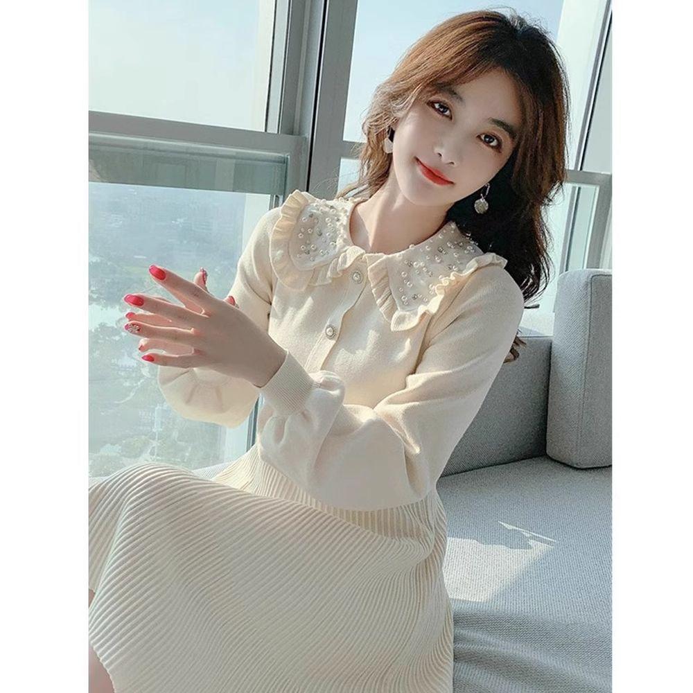 Beaded Petite Wool Knit Dress with Doll Collar for Women - Slimming, Age-Reducing Autumn Winter Layer S 43-48 kg абрикосовый