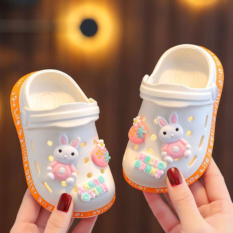 Baby sandals boys and girls soft sole 1-3 years old toddler non-slip hole shoes summer new children 2 bags head