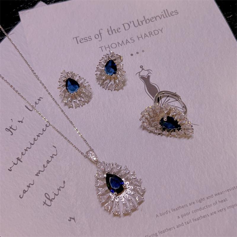 Luxury Sapphire Zirconia Peacock Jewelry Set: Colorful Stud Earrings, Necklace & Ring for Women.