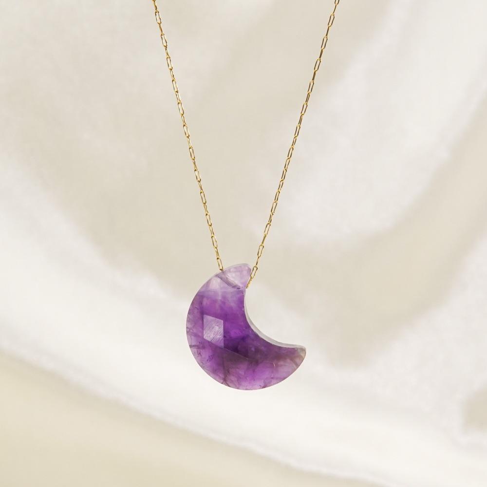 Small Moon Natural Crystal Stone Pendant Necklace for Women Girls Crescent Moon Pendulum Citrines Quartz Purple Crystal Necklace