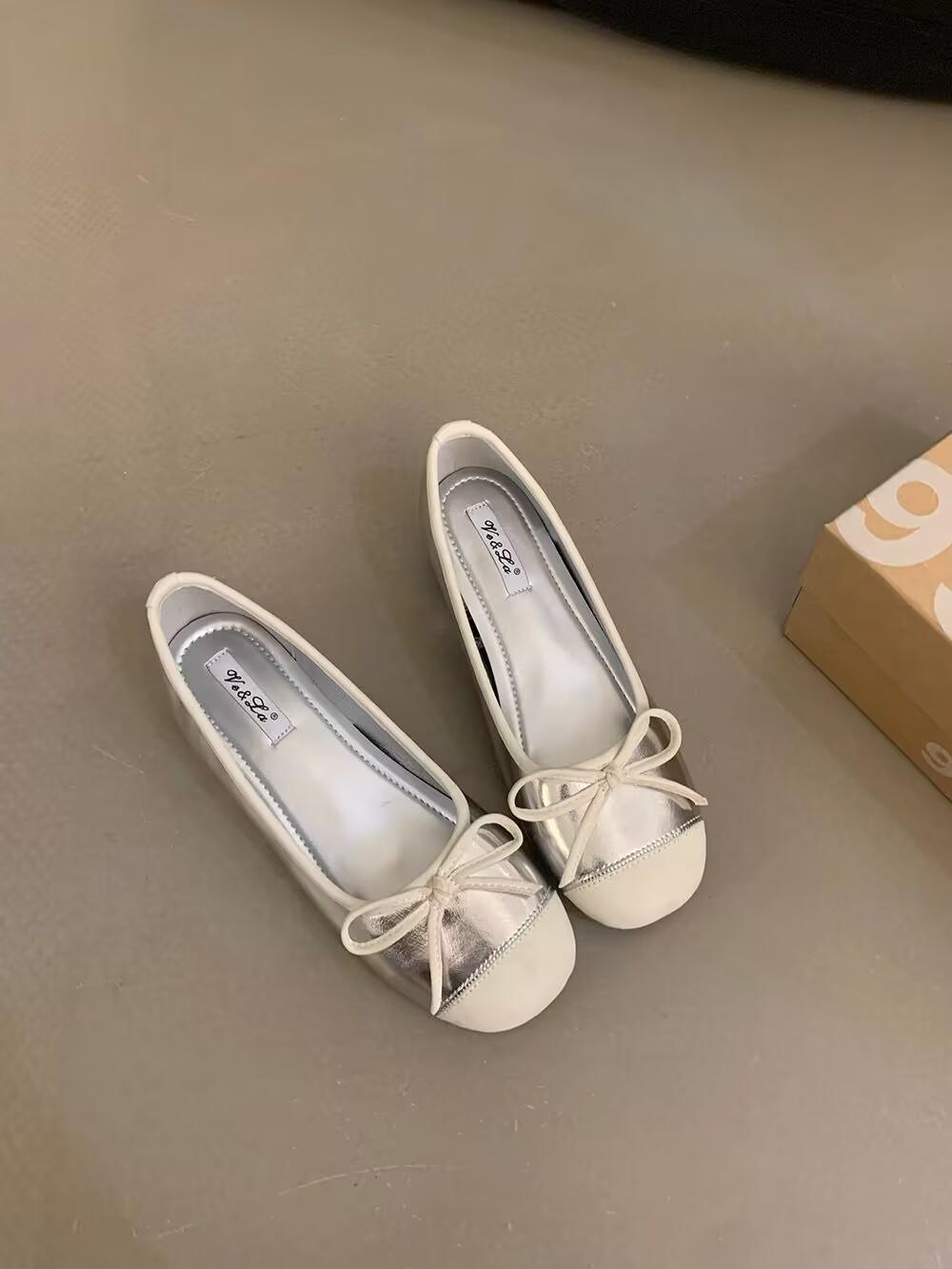 Модные женские туфли на мягкой подошве на плоской подошве Осенние неглубокие мокасины — фото 11